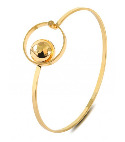 B599 - Elegant Gold Bracelet