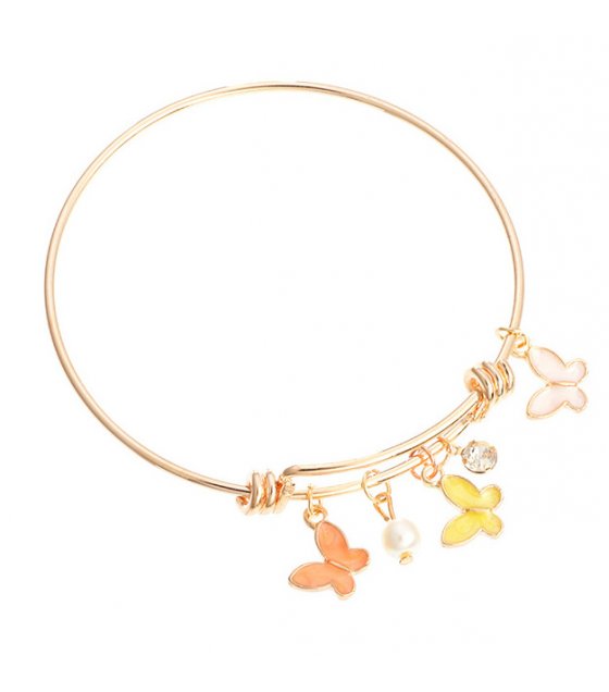 B814 - Butterfly daisy bracelet