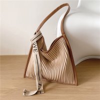 CL1105 - Pleated Tote Bag