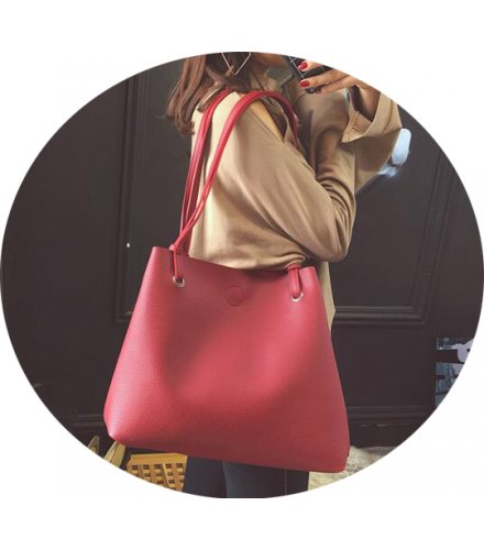 CL326 - Casual Red Bag