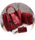CL431 - Wood beads tassel handbag