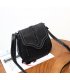 CL552 - Retro Style Woven Women's Handbag