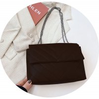 CL846 - Simple small square bag