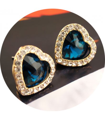 E1050 - Simple heart-shaped crystal full diamond earrings