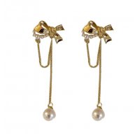 E1349 - Pearl Bow Tassel Earrings
