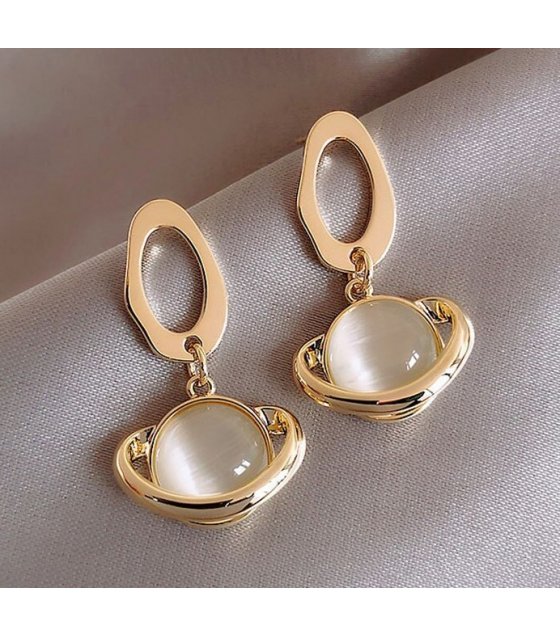 E1503 - Elegant Pearl Drop Earrings