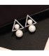 E873 - Double-sided pearl Earrings