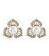 E878 - pearl clover earrings