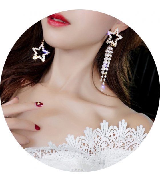 E962 - Star tassel long earrings