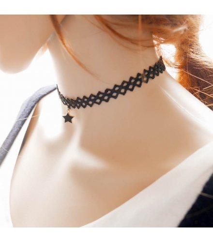 N1431 - Classic Black Start necklace