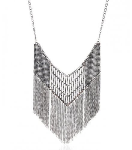 N1591 - hollow chain pattern tassel necklace