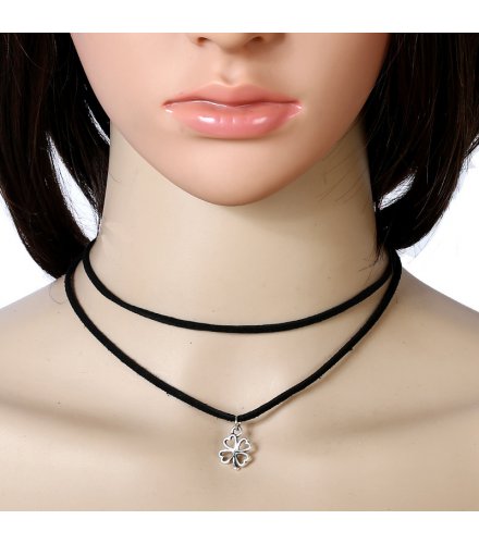 N1737 - Black Clover Necklace
