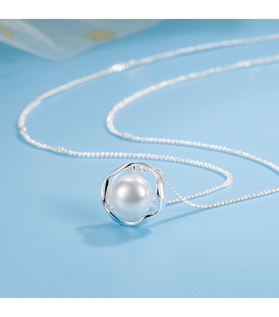 N2514 - Inlaid pearl pendant necklace