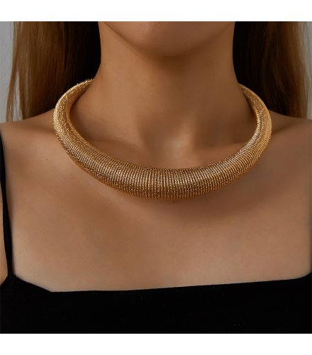 N2543 - Gold Collar Clavicle Pendant Necklace