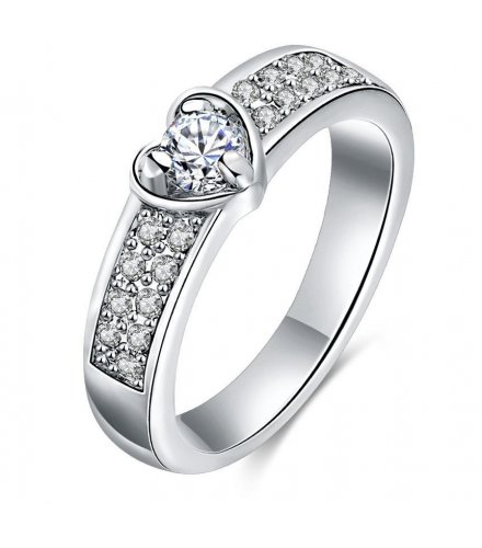 R302 - heartshaped platinum zircon ring