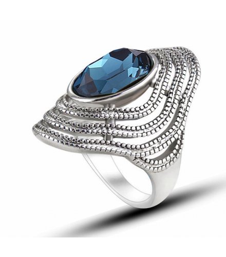 R584 - Retro fashion crystal ring